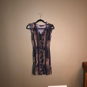 Good and navy ruffled dress! Size XS